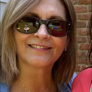 Meet your Posher, Stacy